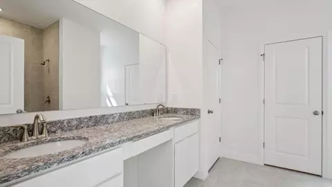 Bath - 843 Roseland Rd, Sebastian, FL 32958 photo 1 of 3
