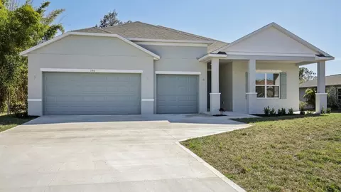 Exterior - 843 Roseland Rd, Sebastian, FL 32958 photo 8 of 17