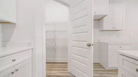 Entry Way - 112 Gray Owl Dr E, Freeport, FL 32439 photo 4 of 8
