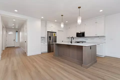 Entry Way - Undisclosed, Caldwell, ID 83607 photo 1 of 2