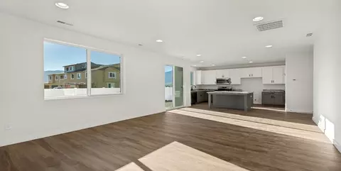 Living - 3159 S Claire Ave, Syracuse, UT 84075 photo 1 of 4