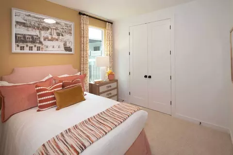 Bedroom - 545 High Summit Dr, Georgetown, TX 78628 photo 5 of 5