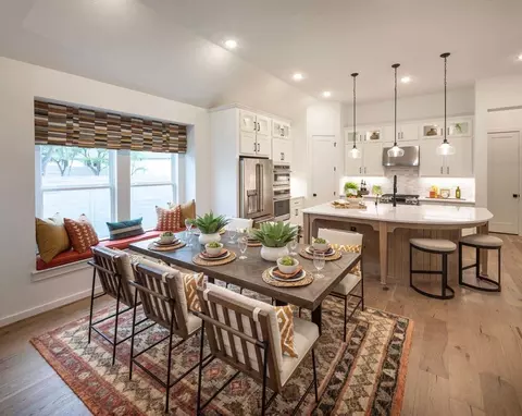 Dining - 545 High Summit Dr, Georgetown, TX 78628 photo 3 of 7