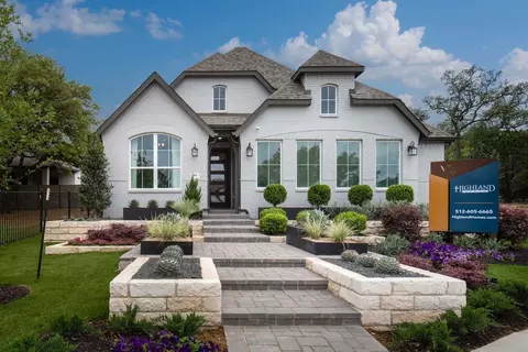 Exterior - 545 High Summit Dr, Georgetown, TX 78628 photo 5 of 14