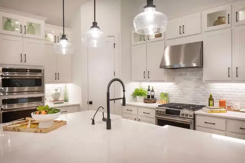Kitchen - 545 High Summit Dr, Georgetown, TX 78628 photo 5 of 6