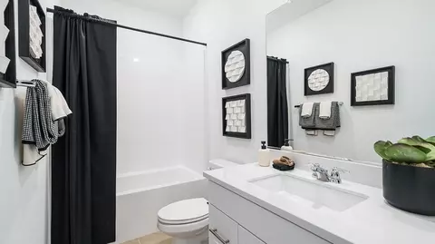 Bath - 27576 Timpani Pl, Menifee, CA 92585 photo 2 of 3