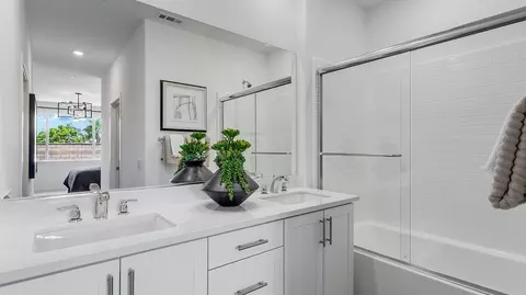 Bath - 27576 Timpani Pl, Menifee, CA 92585 photo 1 of 3