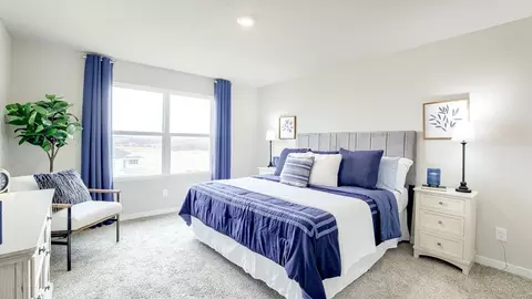 Bedroom - 13502 Whitmore St, Omaha, NE 68142 photo 5 of 7