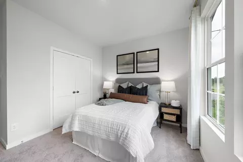 Bedroom - 10827 Red Flagstone Dr, Conroe, TX 77306 photo 5 of 7