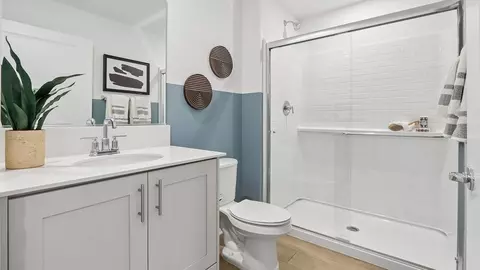 Bath - 27237 Brisa Ave, Moreno Valley, CA 92555 photo 6 of 6