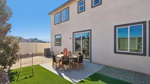 Exterior - 27237 Brisa Ave, Moreno Valley, CA 92555 photo 7 of 9
