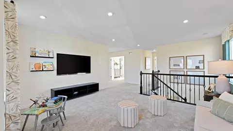 Entry Way - 107 Spencer Ct, Harmony, PA 16037 photo 8 of 9