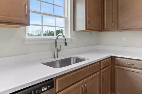 Kitchen - 4402 Abercorn Dr, Suffolk, VA 23435 photo 3 of 6