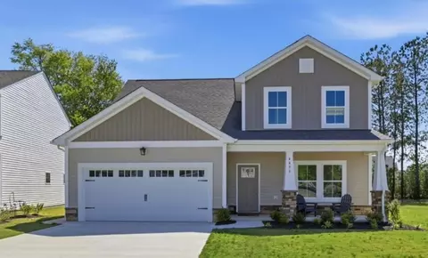 Exterior - 4402 Abercorn Dr, Suffolk, VA 23435 photo 10 of 11