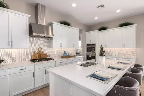 Kitchen - 5664 N 86th Dr, Glendale, AZ 85305 photo 1 of 7