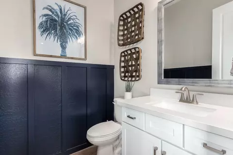Bath - 5664 N 86th Dr, Glendale, AZ 85305 photo 7 of 7