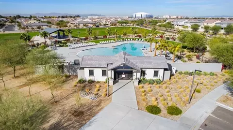 View/Area - 5664 N 86th Dr, Glendale, AZ 85305 photo 2 of 11