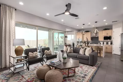 Living - 5664 N 86th Dr, Glendale, AZ 85305 photo 2 of 5