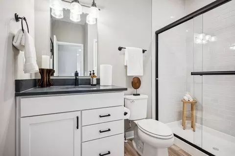 Bath - 1794 Maple Heights Dr, Delaware, OH 43015 photo 1 of 9