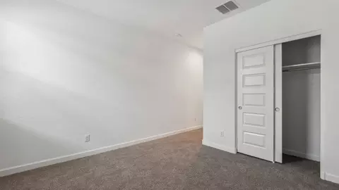 Bedroom - 9648 S Caballo Dr, Apache Junction, AZ 85120 photo 8 of 16