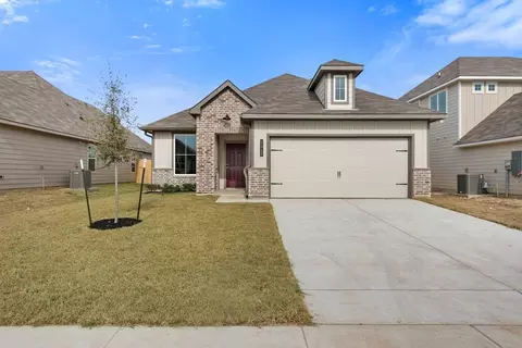 2412 Rooke Rd, Bryan, TX 77807