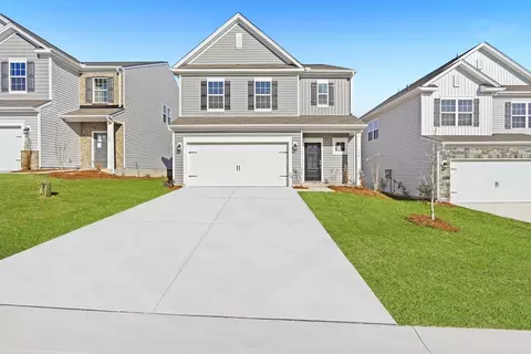 138 Farmwell Dr, Woodruff, SC 29388