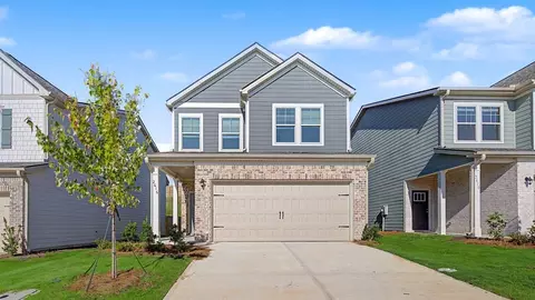 2586 Stokes Dr, Opelika, AL 36804