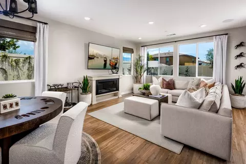 Living - 6082 Landmark Way, Banning, CA 92220 photo 4 of 5