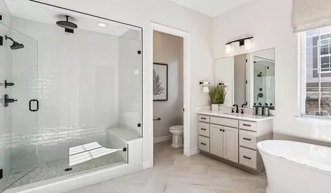 Bath - 1449 Alyssa Dr, Timnath, CO 80547 photo 5 of 12
