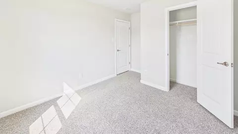 Bedroom - 119 Cane Run Ct, Duson, LA 70529 photo 6 of 9