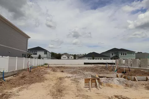 829 River Stone Trl, Sanford, FL 32771