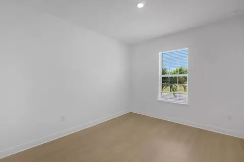 Bedroom - 4458 Firefly Ln, Saint Cloud, FL 34772 photo 2 of 9