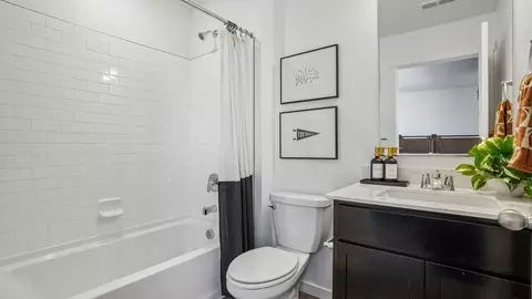 Bath - 5836 Horro St, Windsor, CO 80528 photo 2 of 4