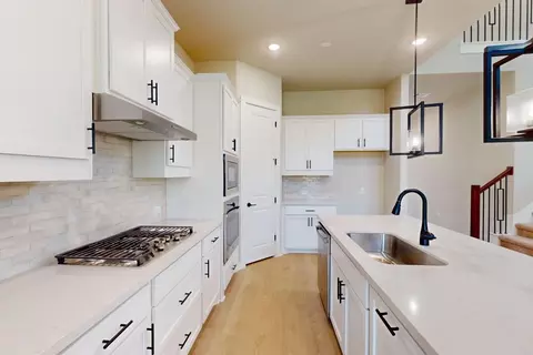 Kitchen - 828 Sanger Ln, Leander, TX 78641 photo 1 of 2