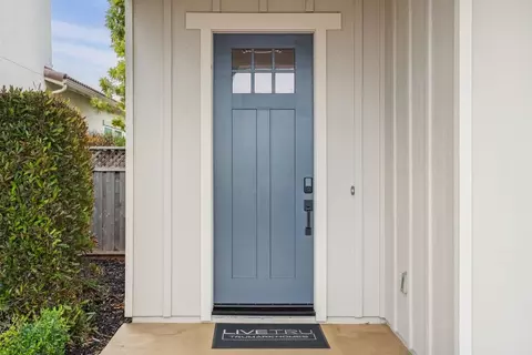 Entry Way - 2988 Bluffs Dr, Marina, CA 93933 photo 1 of 3