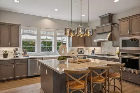 Kitchen - 2988 Bluffs Dr, Marina, CA 93933 photo 3 of 5