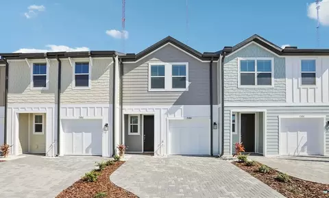 7588 Deer Valley Cir, Tampa, FL 33635