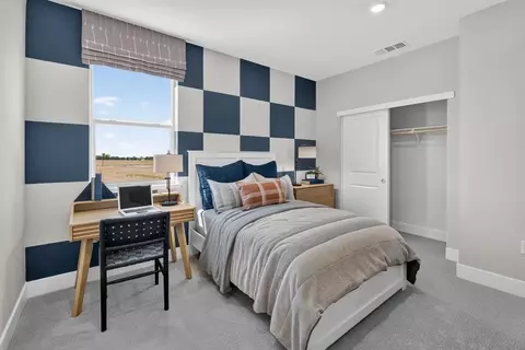 Bedroom - 6362 Benchmark Dr, Roseville, CA 95747 photo 2 of 9