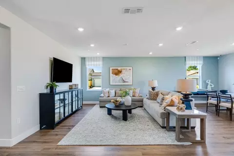 Living - 6362 Benchmark Dr, Roseville, CA 95747 photo 1 of 1