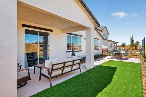 Exterior - 6362 Benchmark Dr, Roseville, CA 95747 photo 10 of 10