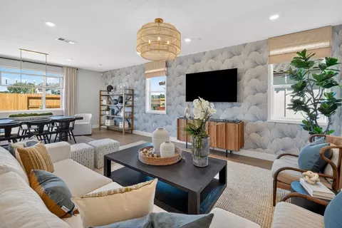 Living - 6362 Benchmark Dr, Roseville, CA 95747 photo 1 of 3