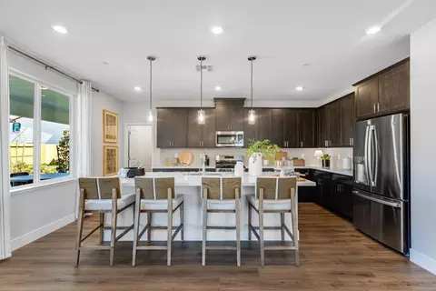 Kitchen - 6362 Benchmark Dr, Roseville, CA 95747 photo 2 of 3