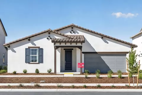 Exterior - 6362 Benchmark Dr, Roseville, CA 95747 photo 5 of 10