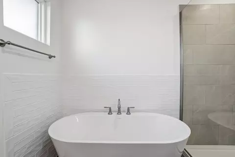 Bath - 1101 W Jay St, Ozark, MO 65721 photo 11 of 11