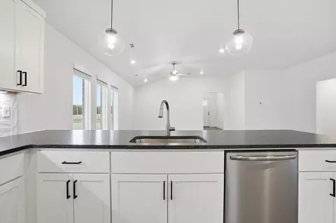 Kitchen - 1101 W Jay St, Ozark, MO 65721 photo 12 of 13