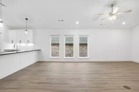 Living - 1101 W Jay St, Ozark, MO 65721 photo 5 of 12
