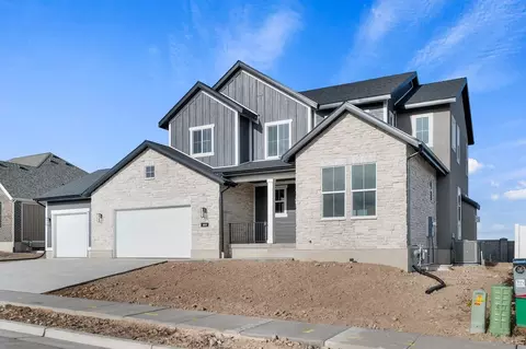 Exterior - 1048 E 12610 S, Draper, UT 84020 photo 4 of 8