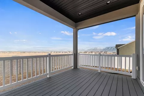 Exterior - 1048 E 12610 S, Draper, UT 84020 photo 6 of 8
