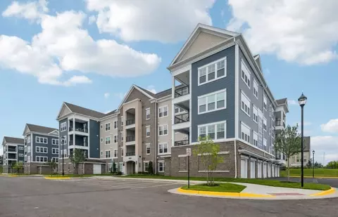 5800 Moonstone Way UNIT 105, Haymarket, VA 20169