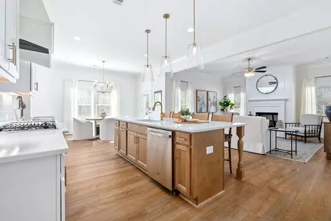 Kitchen - 2058 Shadow Bend Ln, Auburn, AL 36830 photo 2 of 2